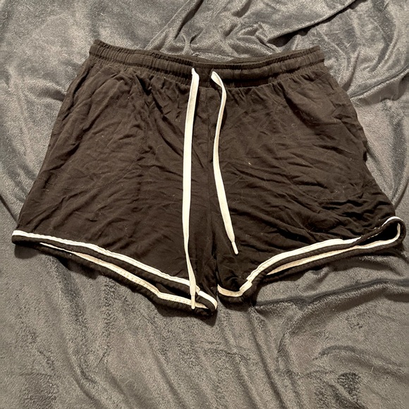 Secret Treasures Pajama Shorts - Picture 1 of 2